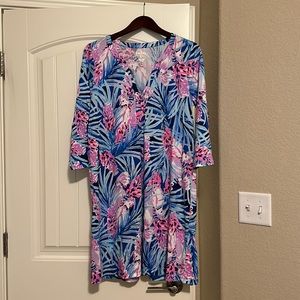 Like new Lilly Pulitzer size large dress